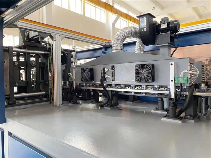 PET Automatic Bottle Making Machine